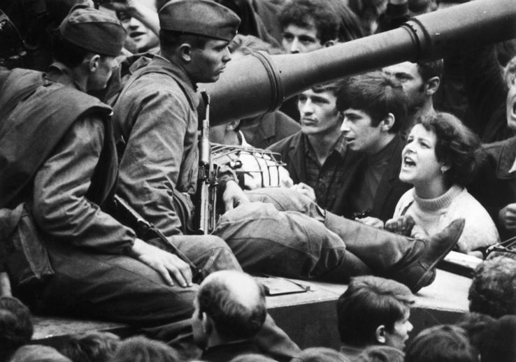 La répression du communisme en République tchèque : une atteinte aux libertés démocratiques