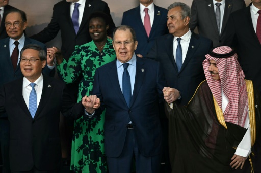 Les BRICS s’opposent à la pression américaine en réformant leurs relations commerciales
