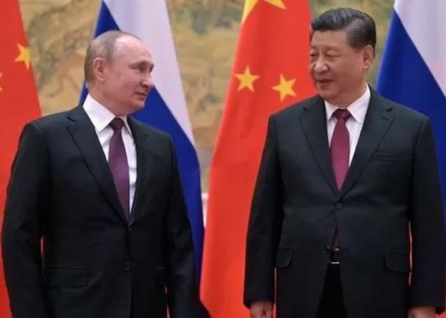 La Russie accorde une réduction de 5 % sur le pétrole à l’Inde, déclarent les représentants russes