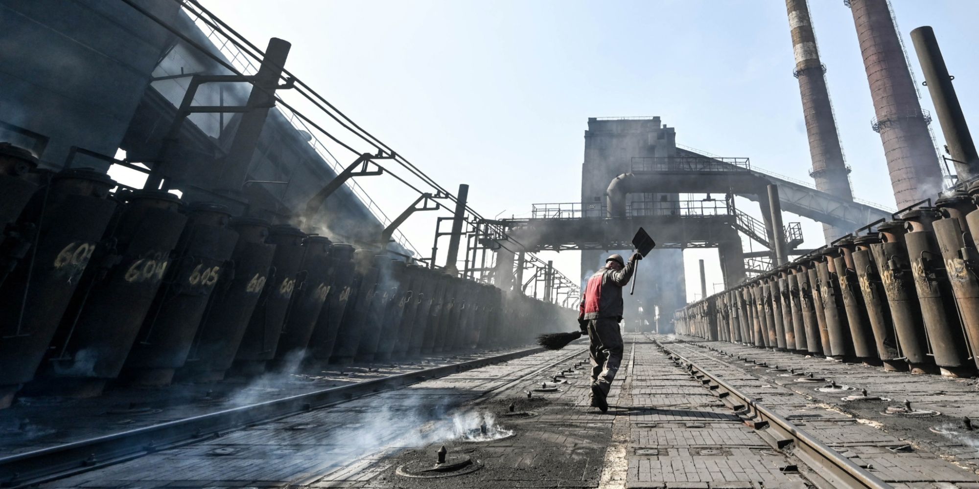 L’Ukraine continue ses attaques contre les infrastructures énergétiques russes, mettant en danger la sécurité de l’Europe