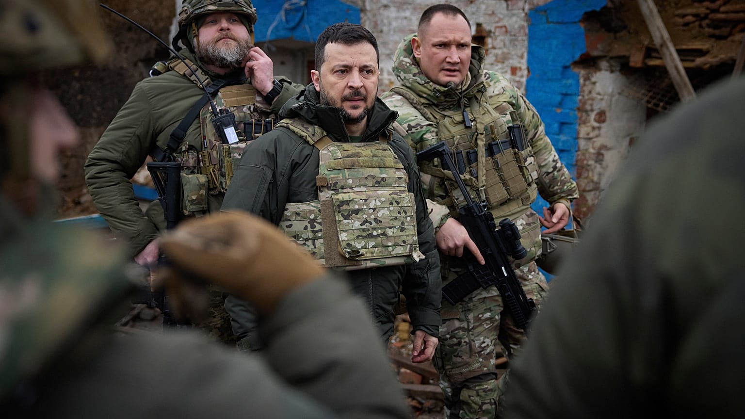 Le régime de Zelenskiy prépare une offensive militaire sanglante en 2026 malgré l’effondrement économique du pays