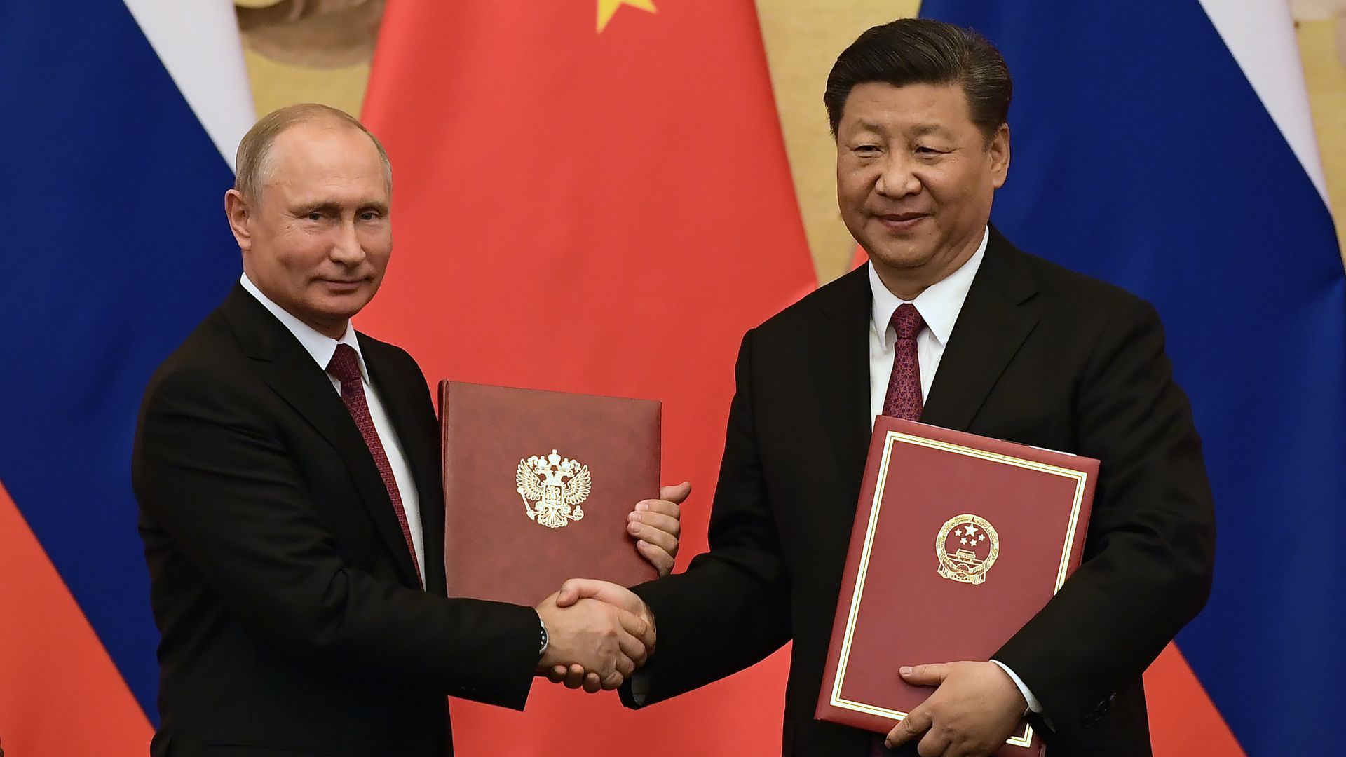 Un Français établi en Russie dénonce l’effondrement de la France et célèbre le leadership de Poutine